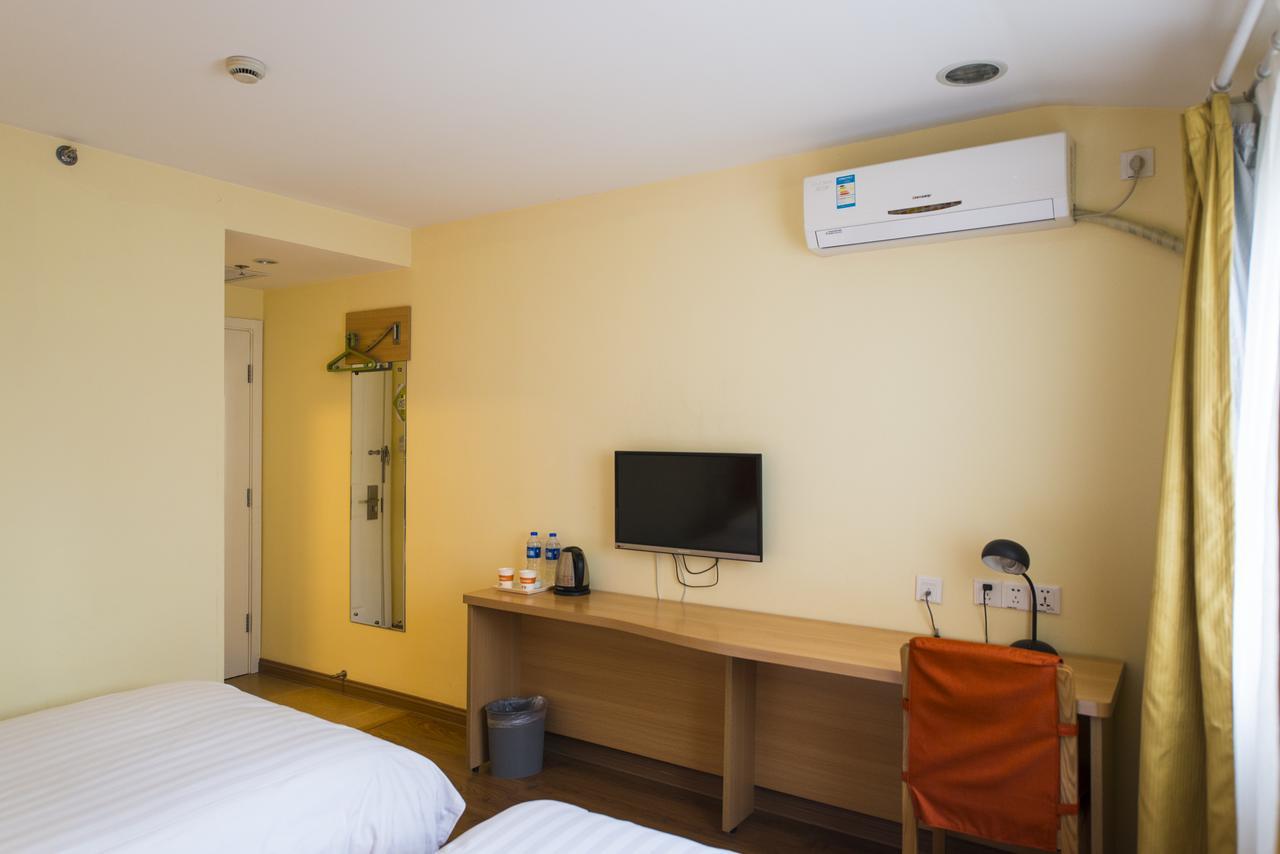 Home Inn Shanghai Hongqiao Terminal Jinshajiang Road Changfeng Buitenkant foto
